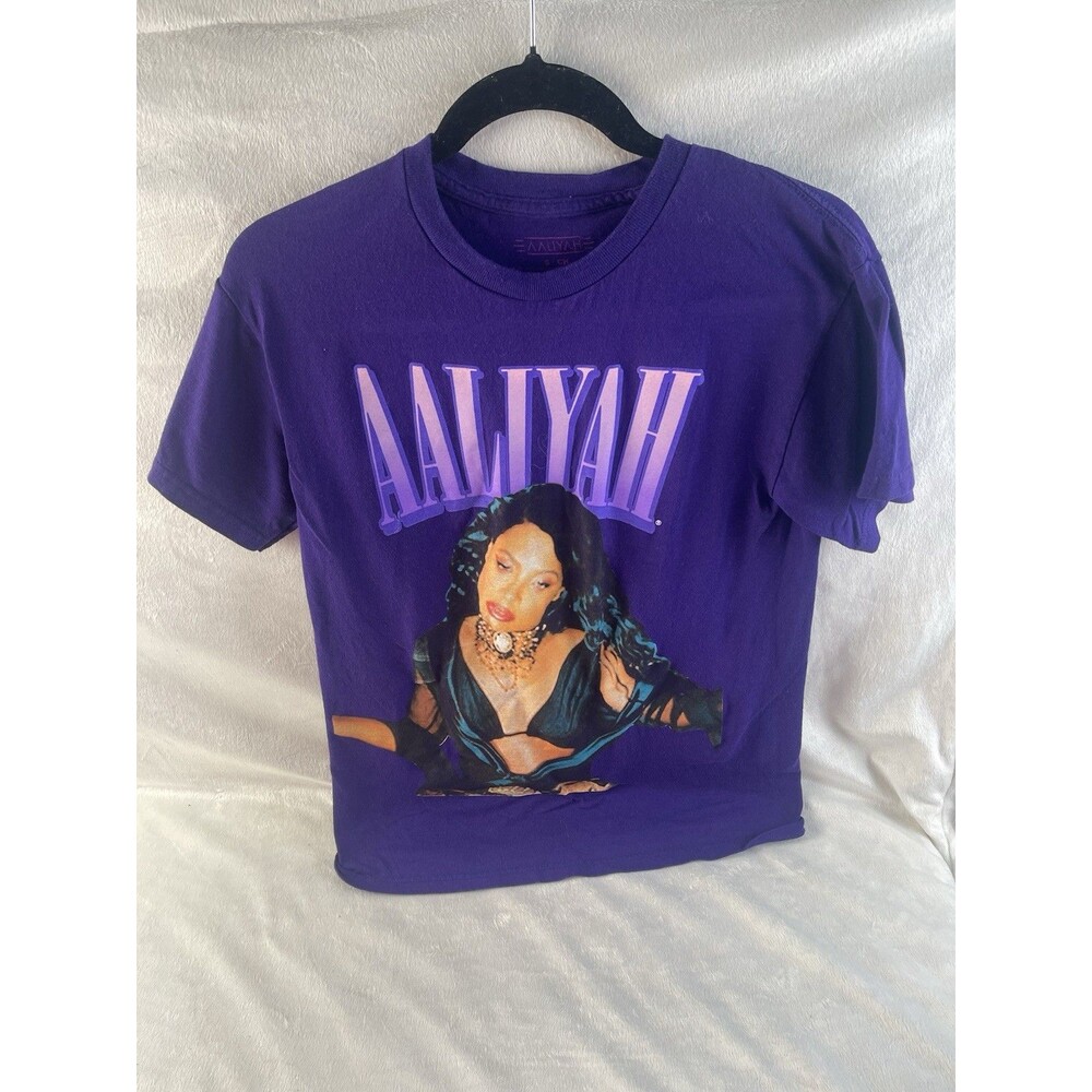 Aaliyah Graphic Portrait Tee
